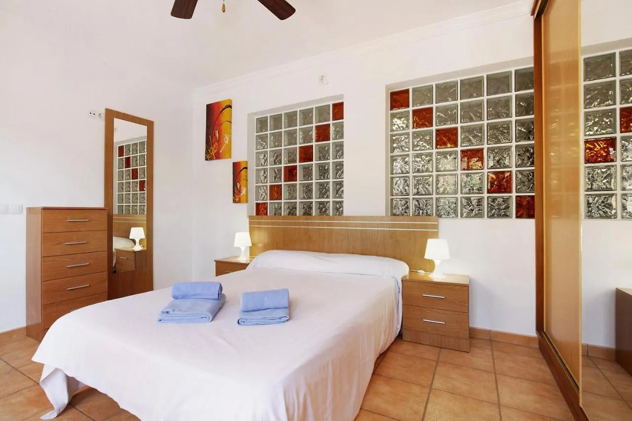 Casa Carlos Corralejo 0*,
